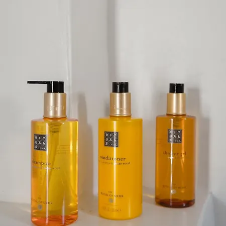 Bed & Breakfast Avatar