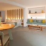 Bed & Breakfast Avatar 4*