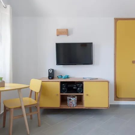 Bed & Breakfast Avatar